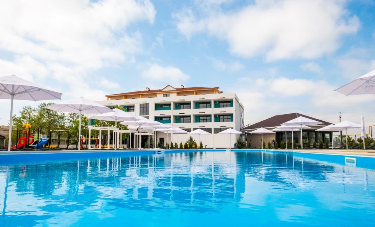 Hotel Welcome Summer Satoka Exterior foto
